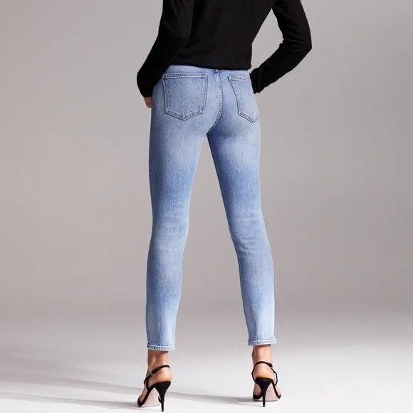 Aritzia Denim Forum The Yoko High Rise Slim Skinny Jeans High Waist Light Wash - Picture 15 of 15